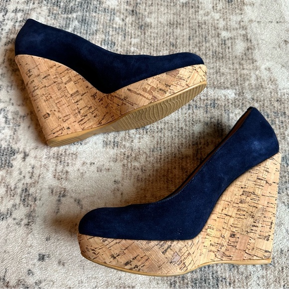 STUART‎ WEITZMAN
Corkswoon 7M Blue Suede Cork Platform Wedge ASO Kate Middleton - Picture 4 of 10